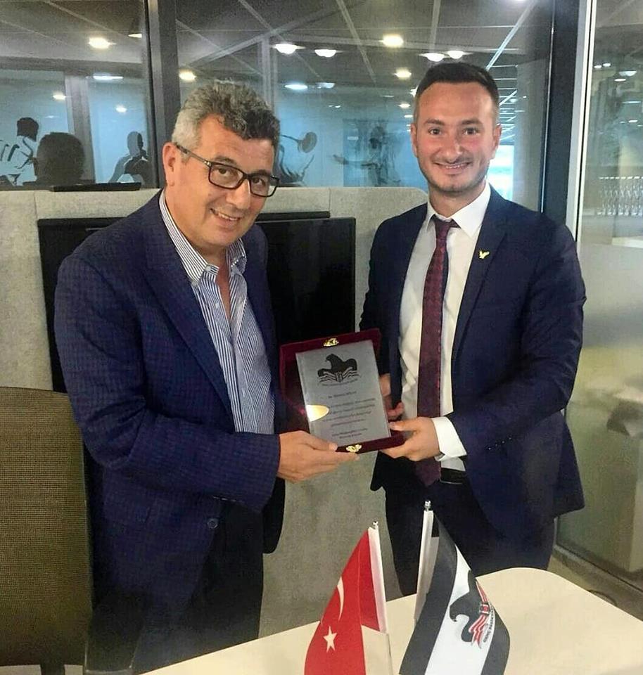 Genç Beşiktaşlılar tarihinden bir kare